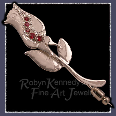 Sterling Silver and Garnets 'Rose Nomination Pin' Image 