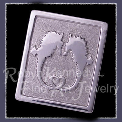 Diamond burr highlighted Intertwined Seahorses Argentium Silver Lapel Pin Image