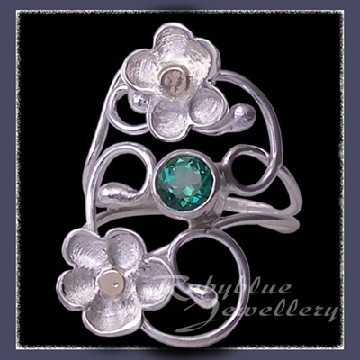 10 Karat Yellow Gold, Sterling Silver and Rainforest Green Topaz  'Feeling Groovy' Ring Image
